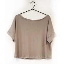 Lataa kuva Galleria-katseluun, Lissu-paita villasilkki hiekka
